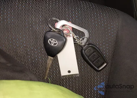 2010 Toyota Corolla S from USA, damaged, VIN 2T1BU4EE8AC355840